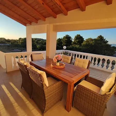 Jugo Holiday home Gornje Selo