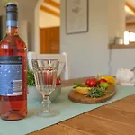 Apartament Jugo *